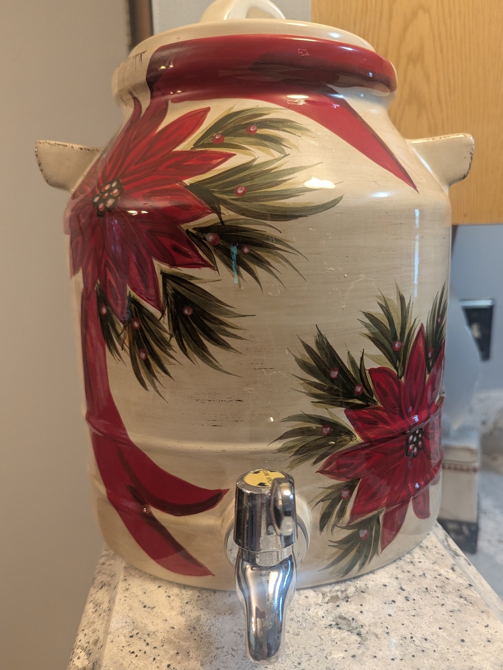 LKNW Pinecone Poinsettia Tabletops bevarage dispenser gal Holiday Dario Farrucci
